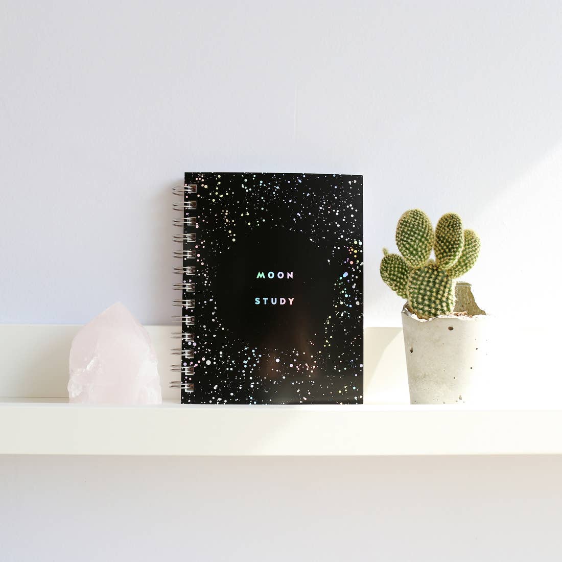 MOON STUDY: Your simple moon phase reflection journal